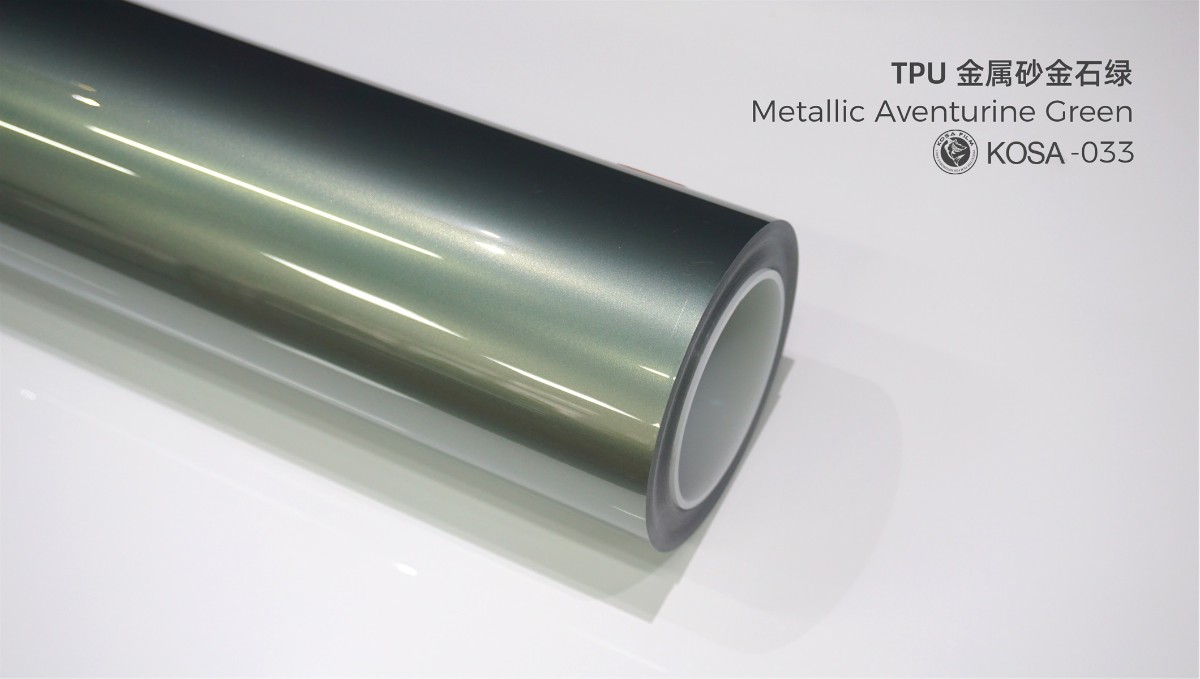 Kim loại đá màu xanh lá cây